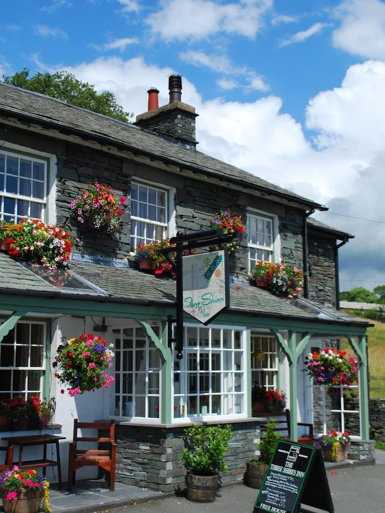 The Three Shires Inn 3/67