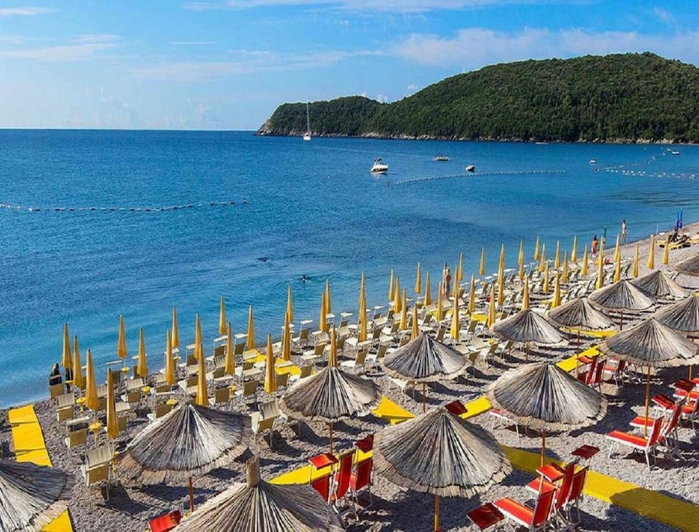 Villa Merci Budva 42/50