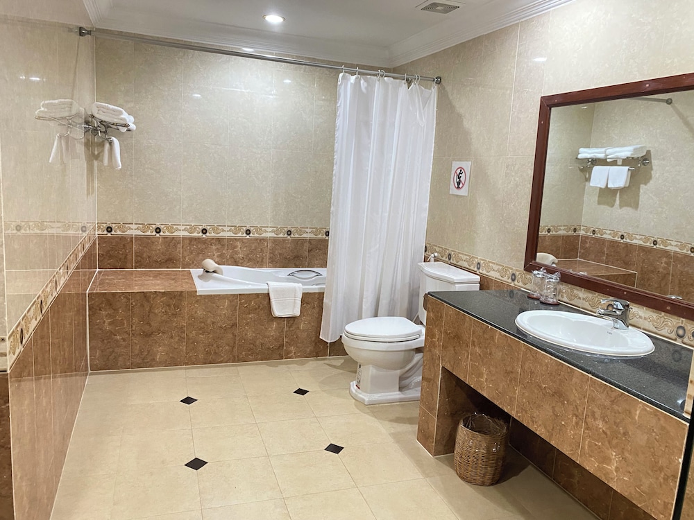 CITY ANGKOR HOTEL 65/67