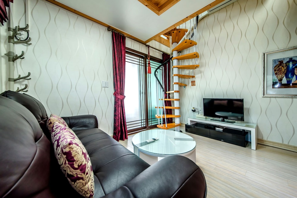 Jungmun Jejuhue Pension 29/44
