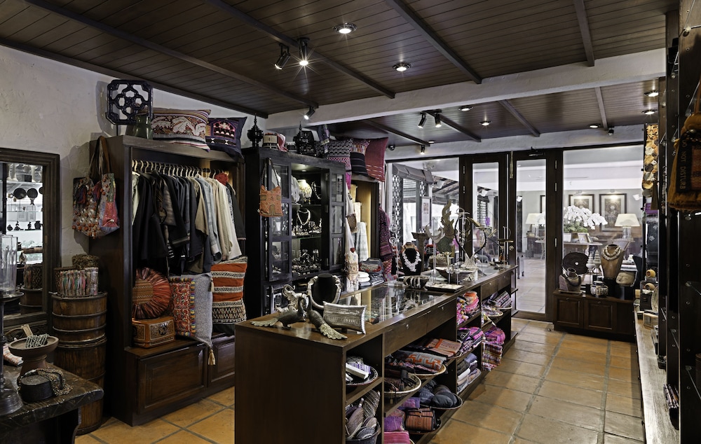 TAMARIND VILLAGE 32/63