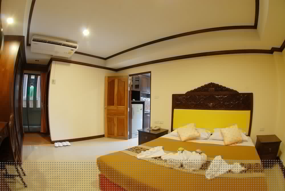 Golden Villa 20/47