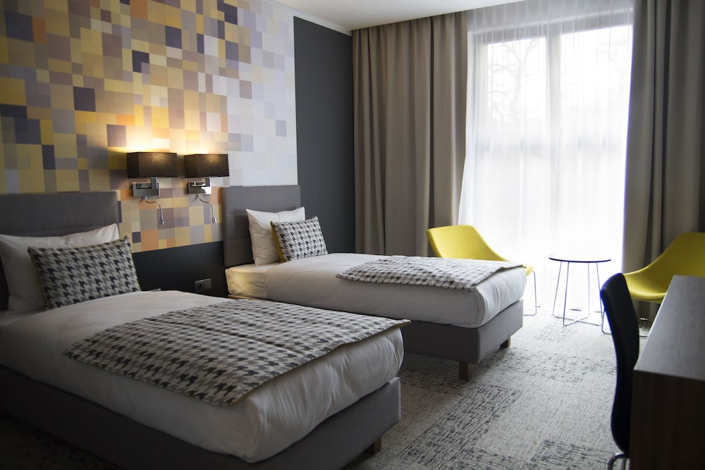 STANDARD, TWIN BEDS
