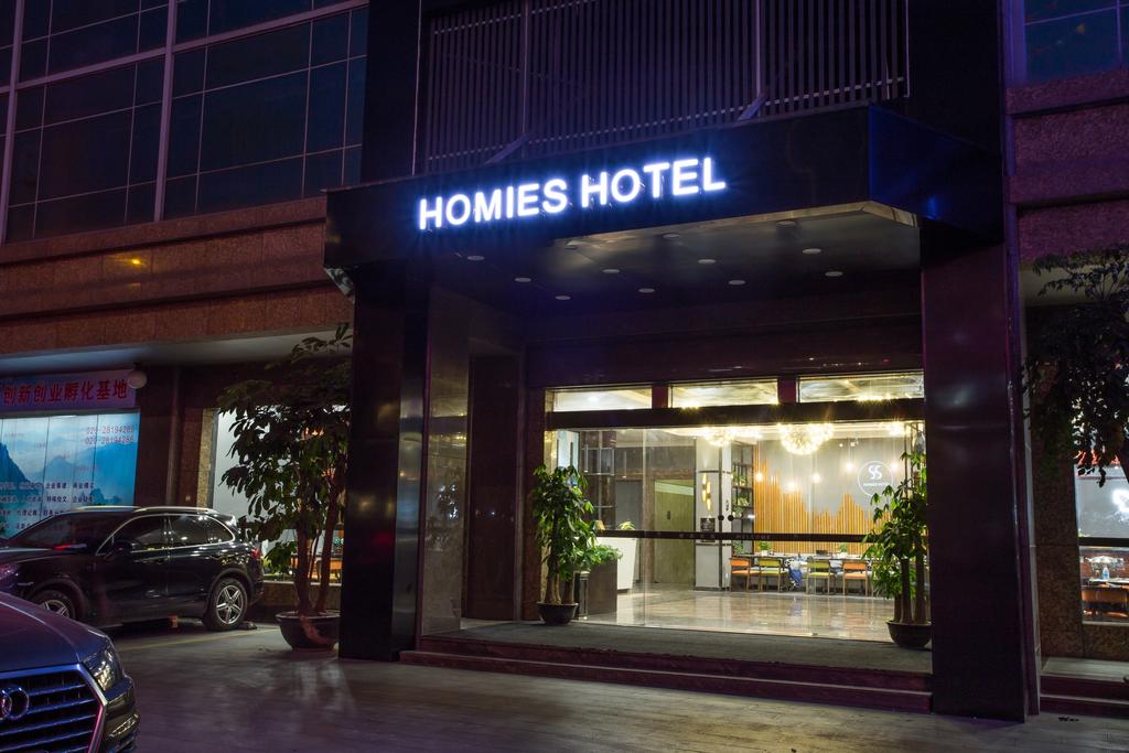 Homies Hotel 2/23