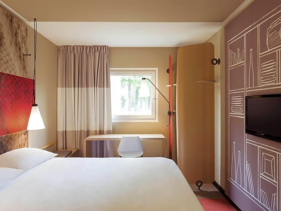 Ibis Paris Gare Montparnasse 15eme 6/32