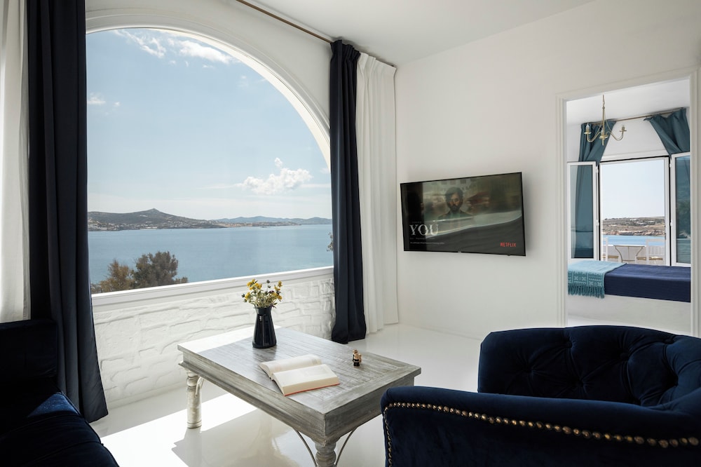 Krios Luxury Suites 29/50