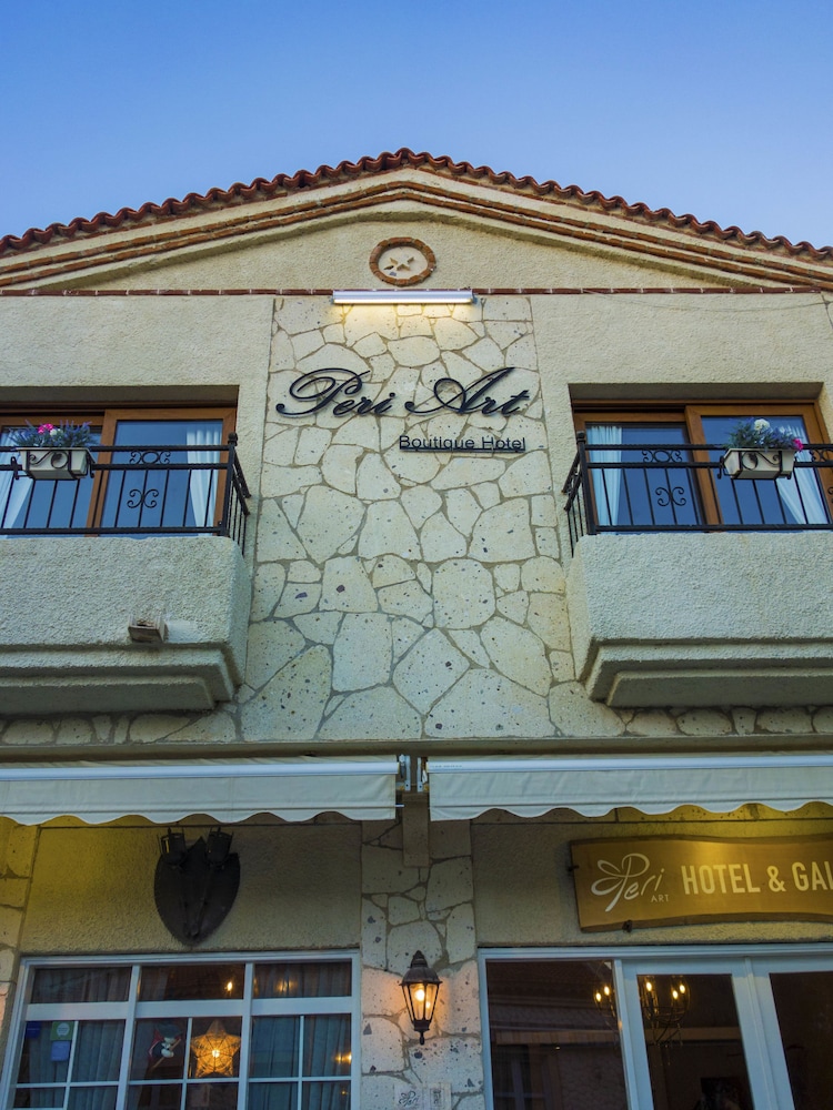 Peri Art Hotel 2/43