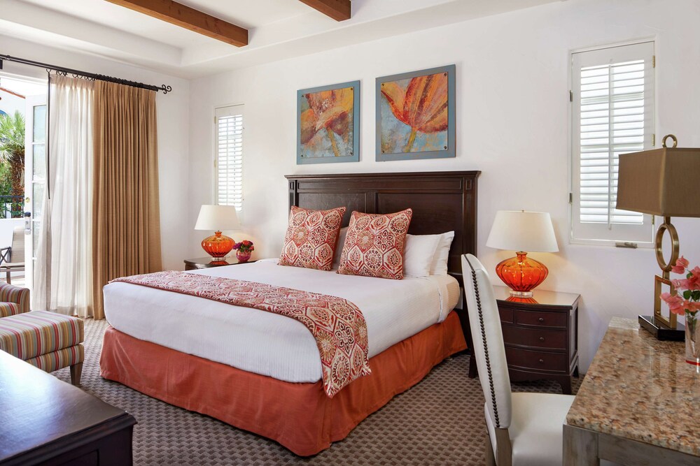 La Quinta Resort & Club, Curio Collection by Hilton 13/77