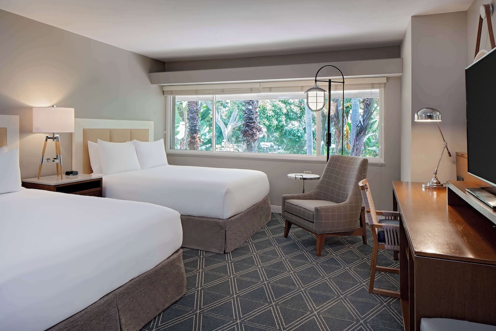 ROOM, 2 QUEEN BEDS, ACCESSIBLE