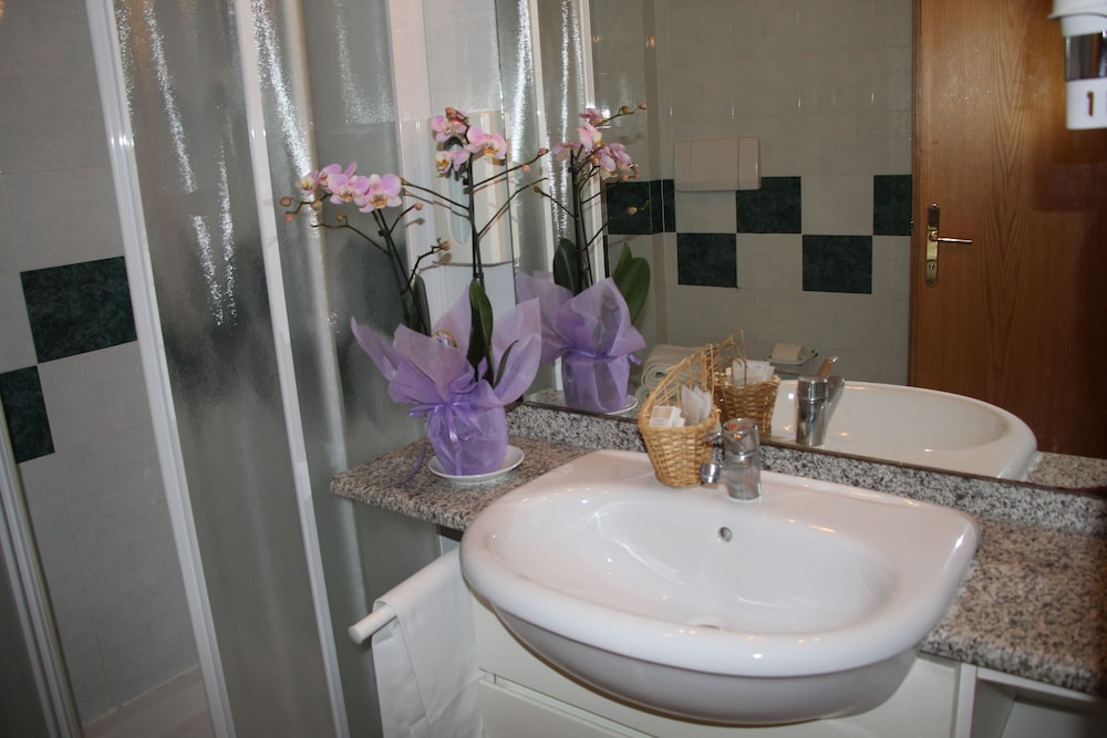 HOTEL ORSO BIANCO 55/73