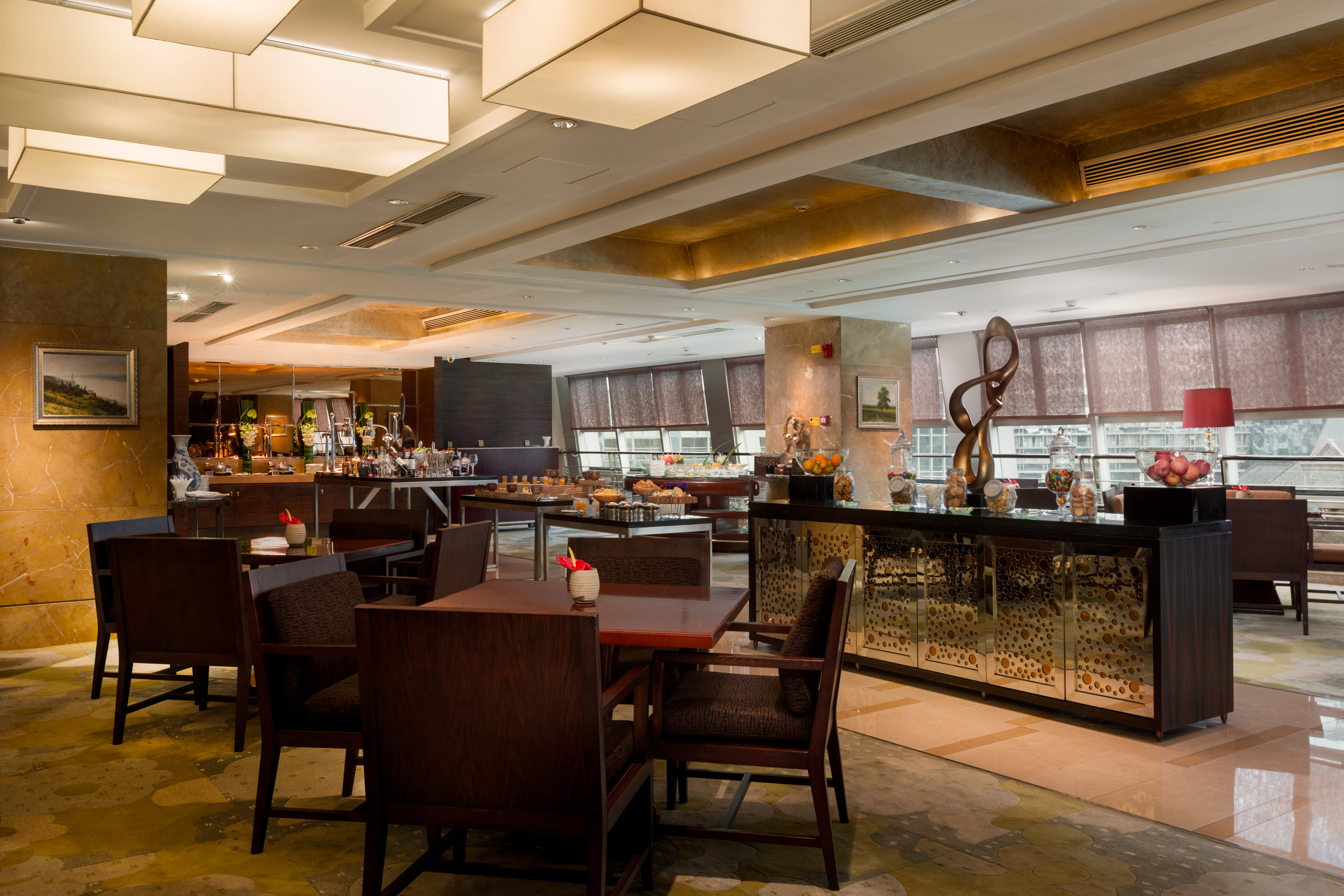 Intercontinental Chengdu Century City 56/82