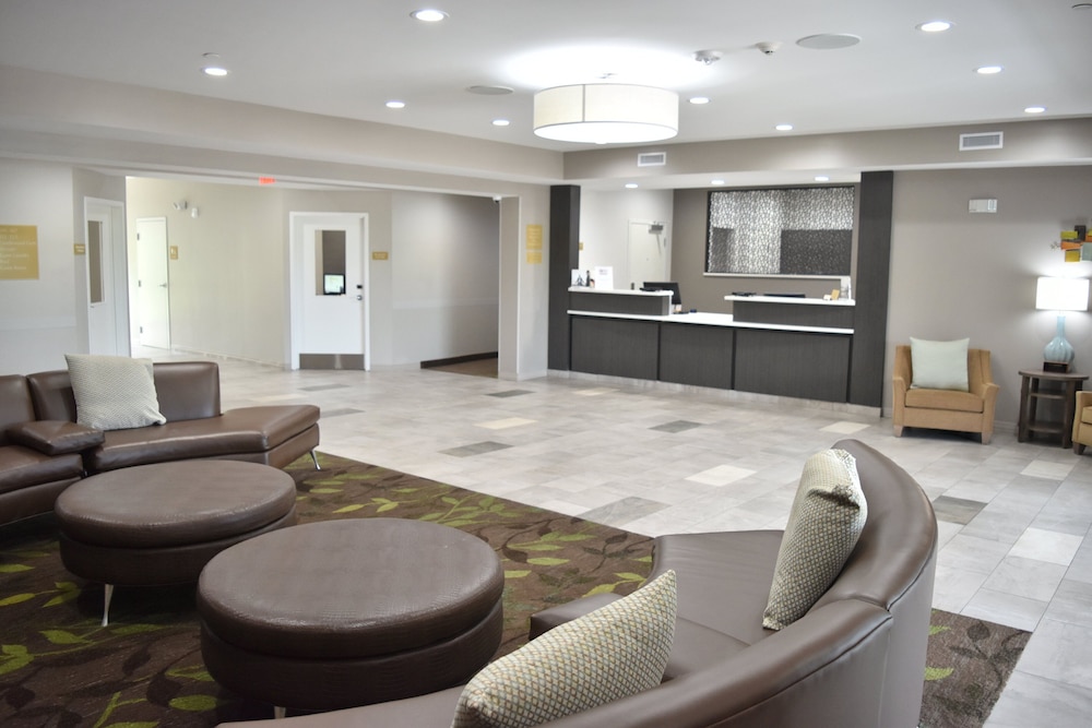 CANDLEWOOD SUITES KANSAS CITY - INDEPENDENCE 45/63