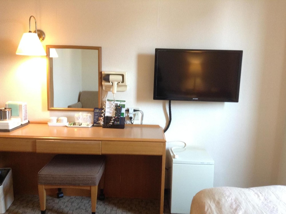 Matsumoto Tourist Hotel 34/54