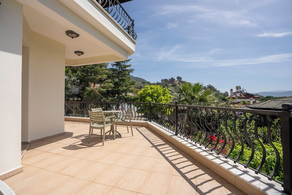 Villa Marine Apart Hotel 28/48