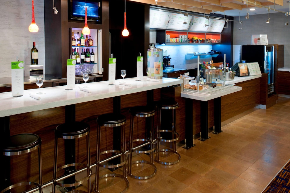 Courtyard by Marriott Cypress Anaheim / Orange County 33/46