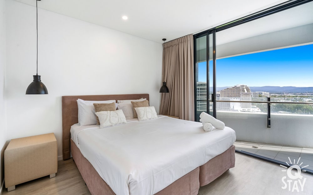 The Wave Resort 24/68