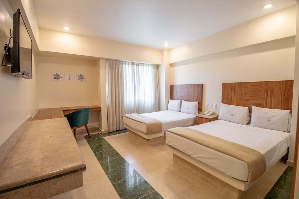 Real Del Sol Hotel 13/50