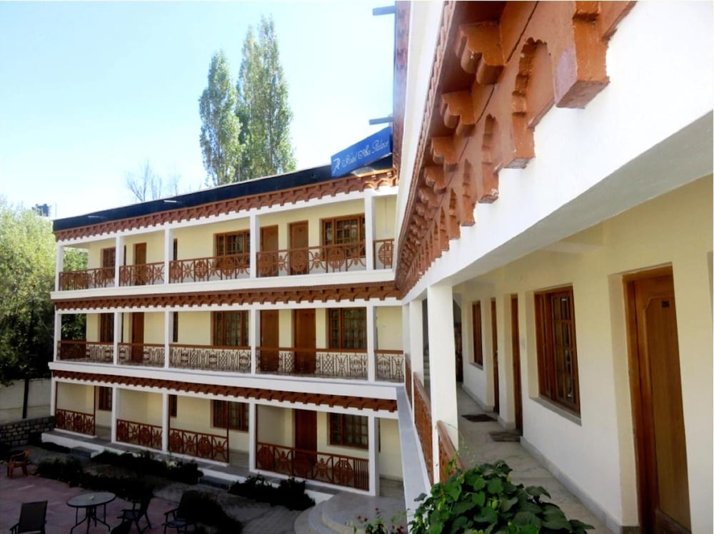 Hotel Abu Palace 2/49