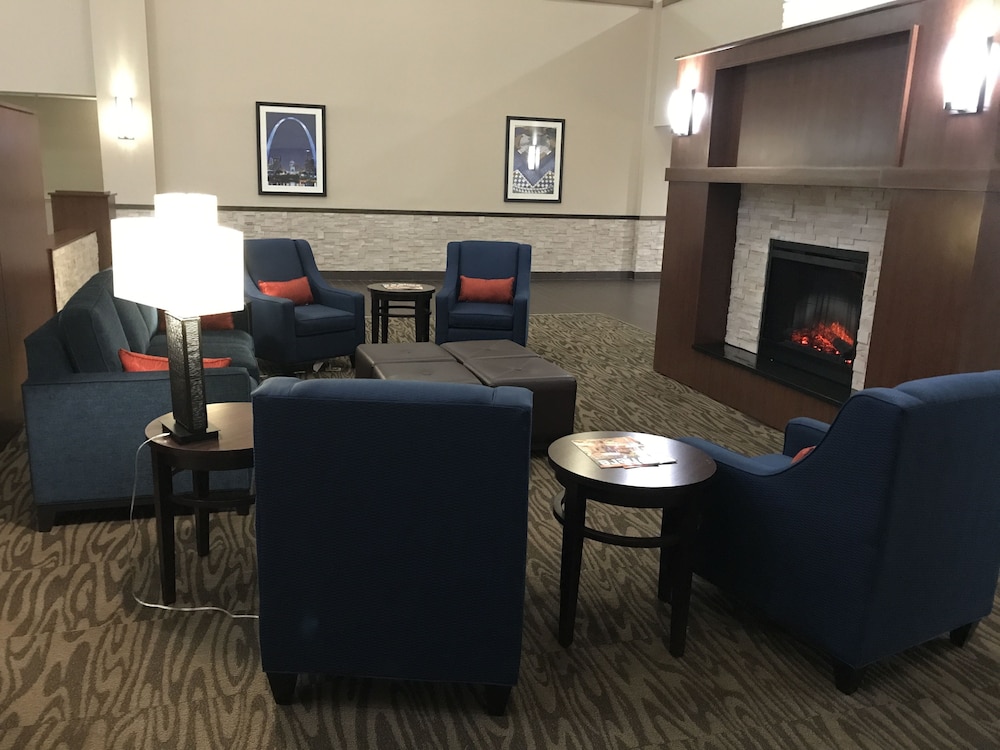 Comfort Inn Collinsville near St. Louis 28/46