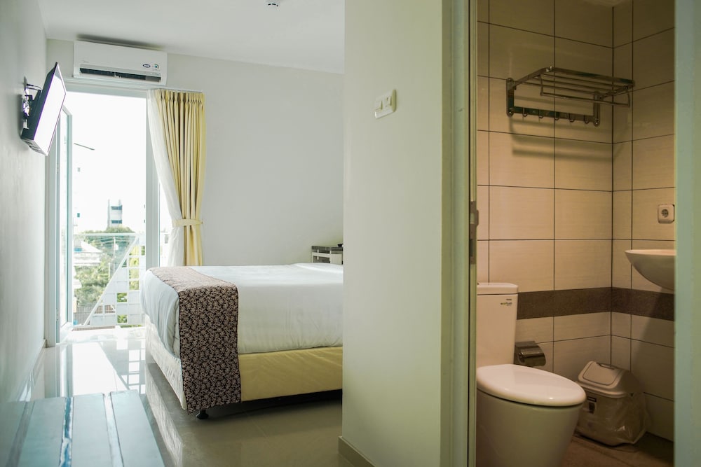 Hotel Aruuman Simpanglima Semarang 13/40