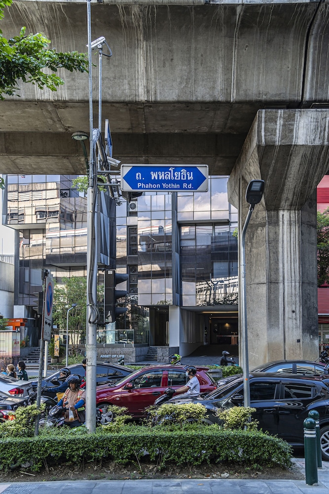 19A Bangkok 3/38