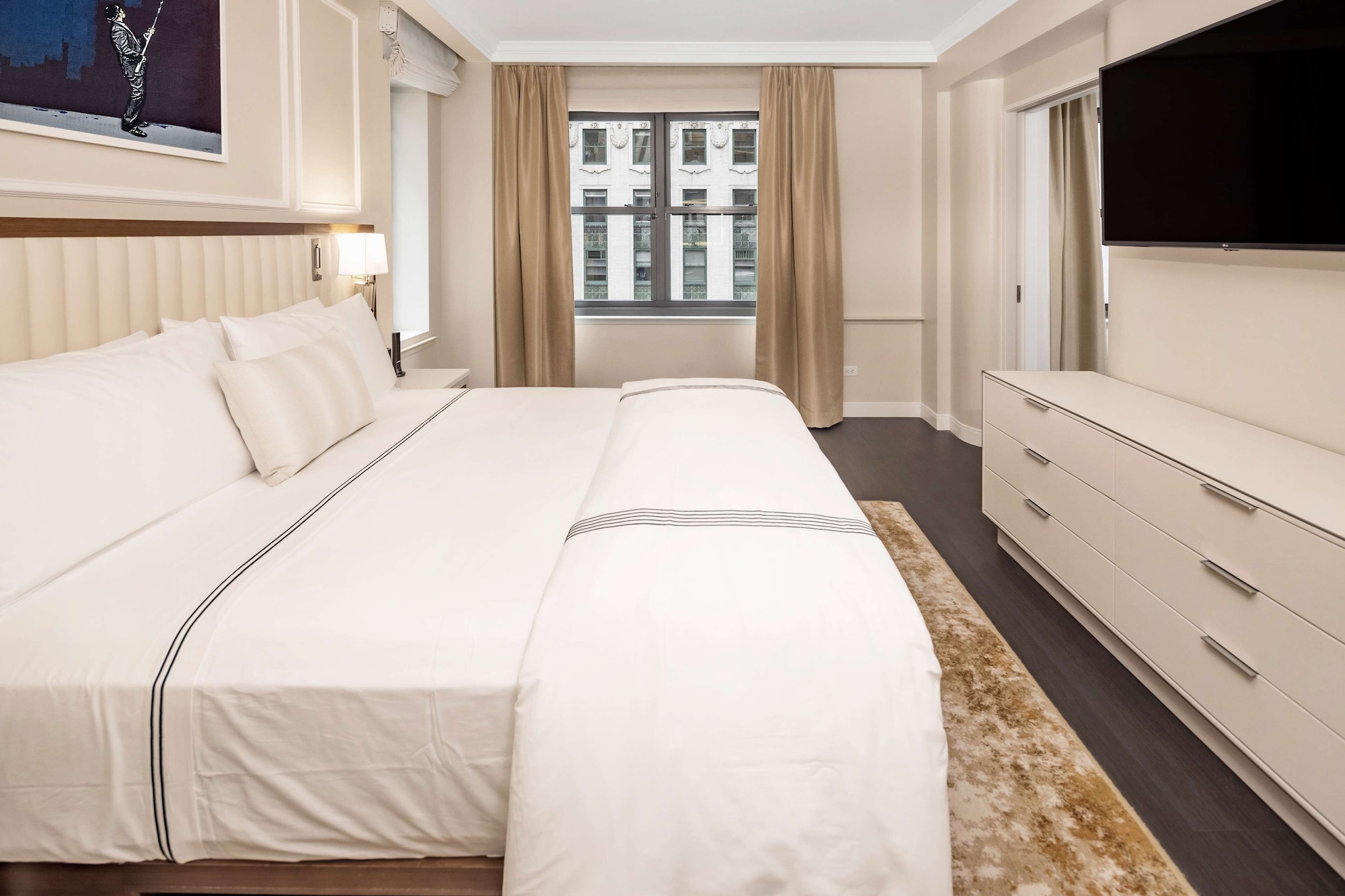 1 BEDROOM, PREMIER, SUITE