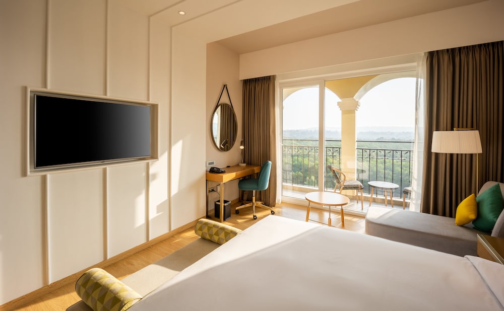 Holiday Inn Goa Candolim 35/75