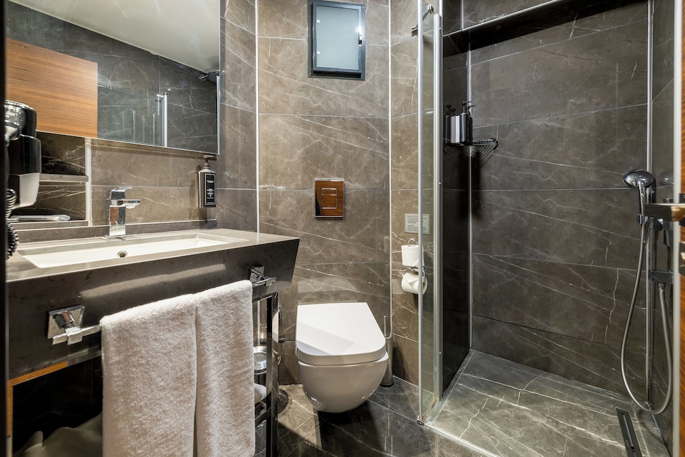 Hay Hotel Alsancak 43/50