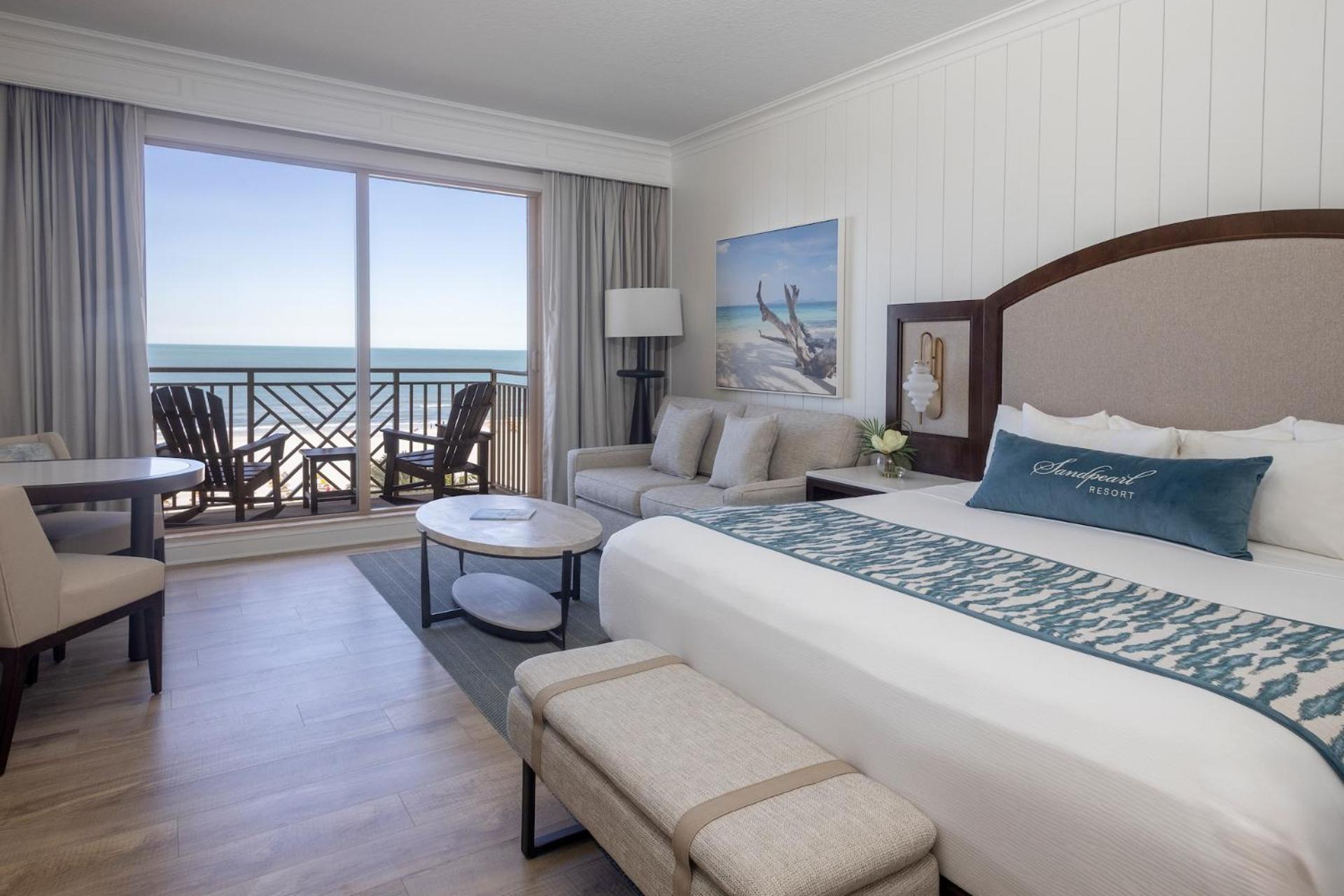 Room, King Bed, Gulf Front, Accessible
