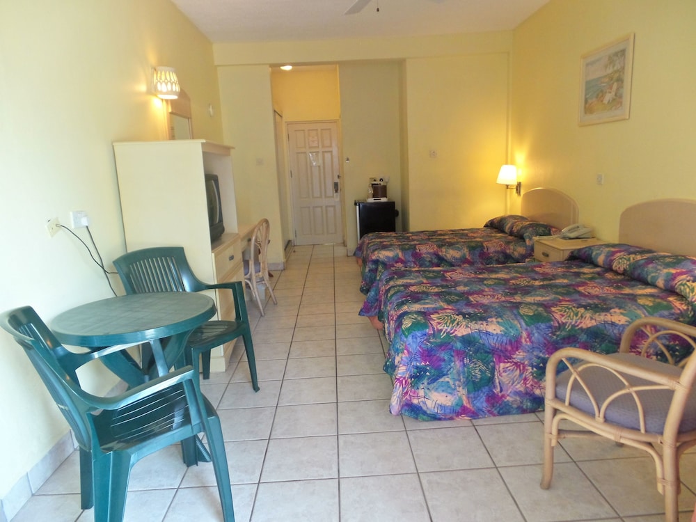 Allamanda Beach Resort 23/47