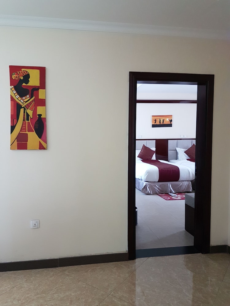 Zmama Hotel 8/50