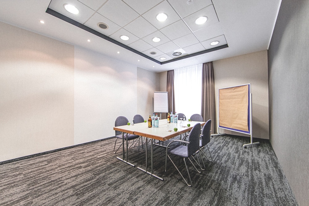 PLAZA Hotel Hanau 37/61