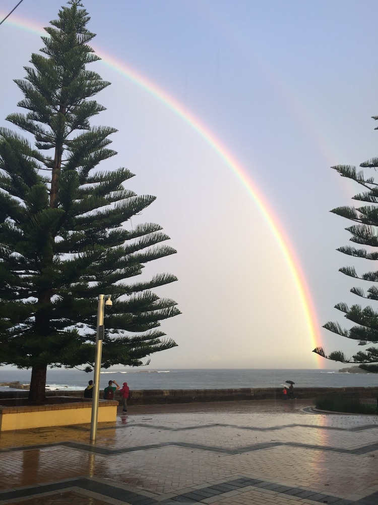 Coogee Sands Hotel And Apartments 60/65
