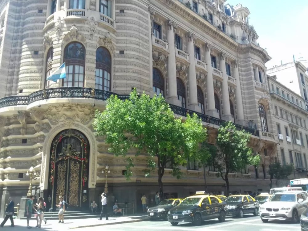NH Collection Buenos Aires Crillon 28/30