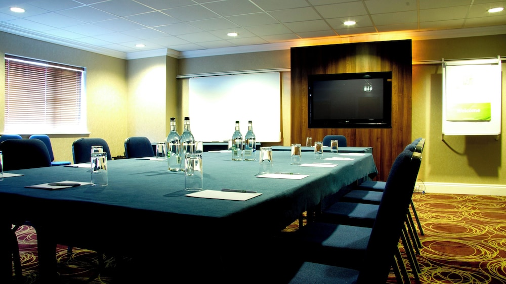 Holiday Inn Barnsley M1, JCT.37 an IHG Hotel 27/33