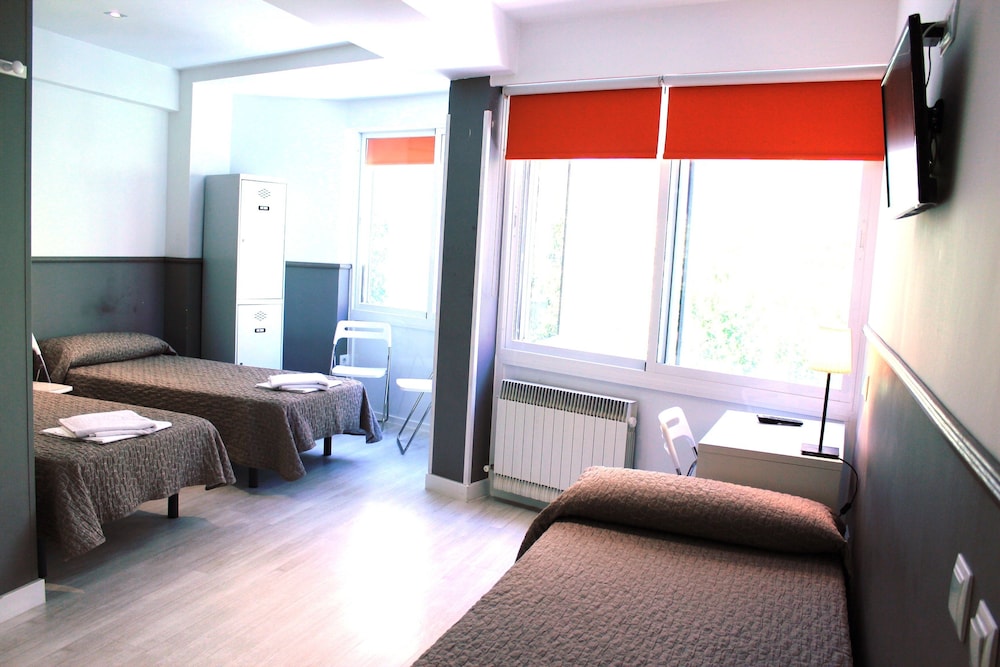 Far Home Hostel 20/71