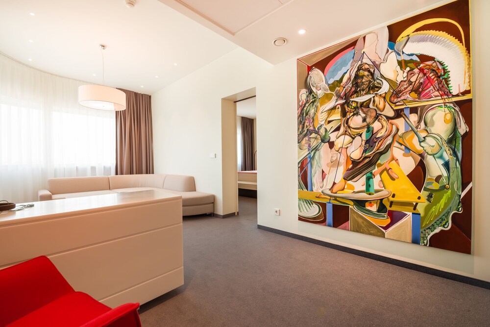 Holiday Inn Vilnius 6/72