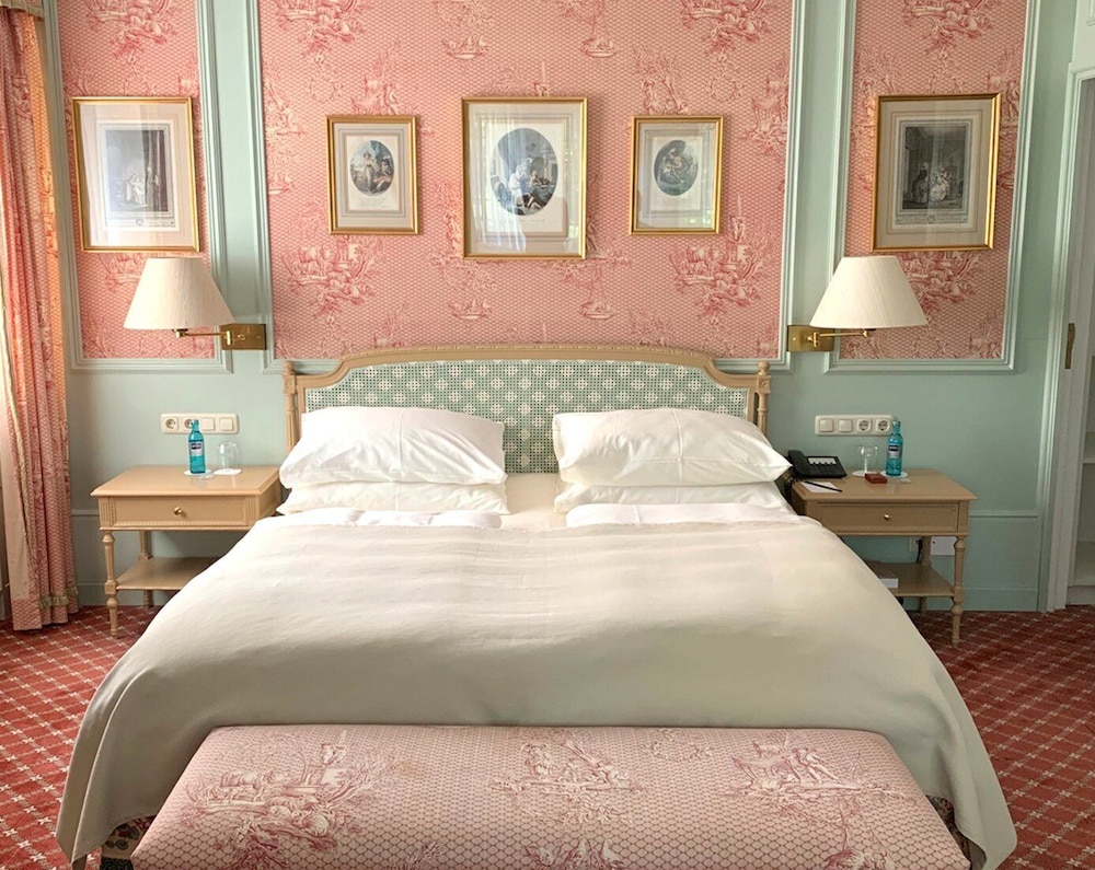 Schlosshotel Kronberg Hotel Frankfurt 12/50
