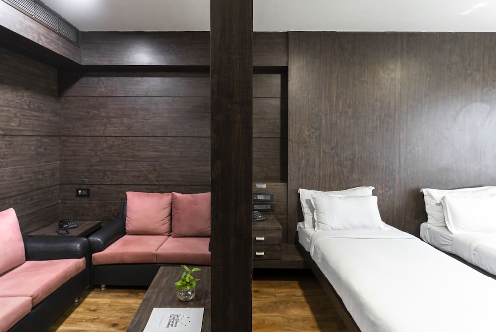 HOTEL INFINITI 23/55