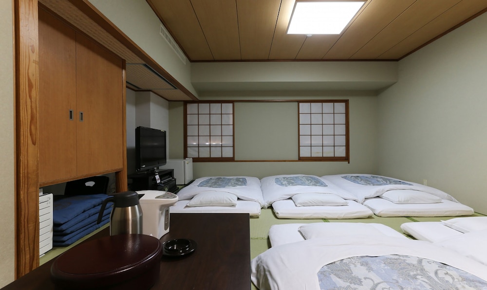 Kawasaki Hotel Park 43/56