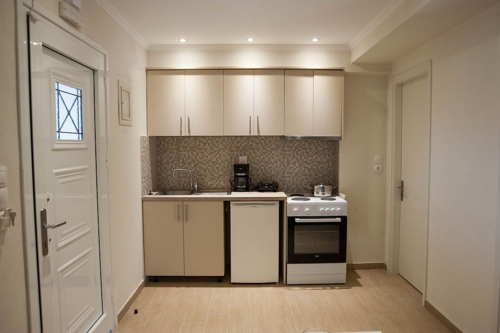 Vanessa's Rooms & Apartments 7/35