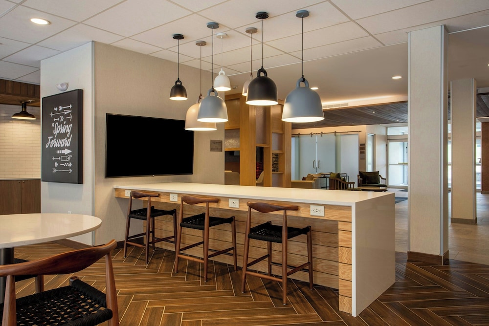 Fairfield Inn & Suites by Marriott Greenville Spartanburg/Duncan 30/40