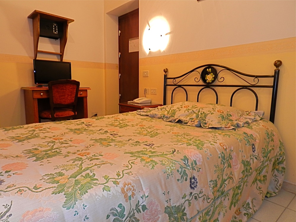 Hotel Desiree 29/62