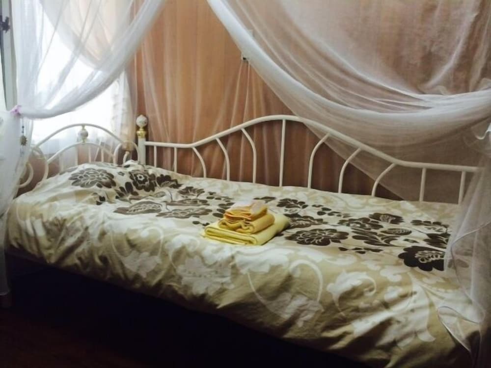 Milk-Ya Women-Only Guest House 9/50