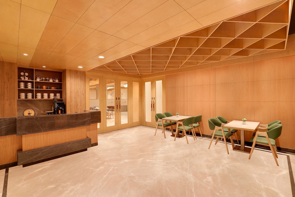HOTEL SURENDRA VILAS 5/50