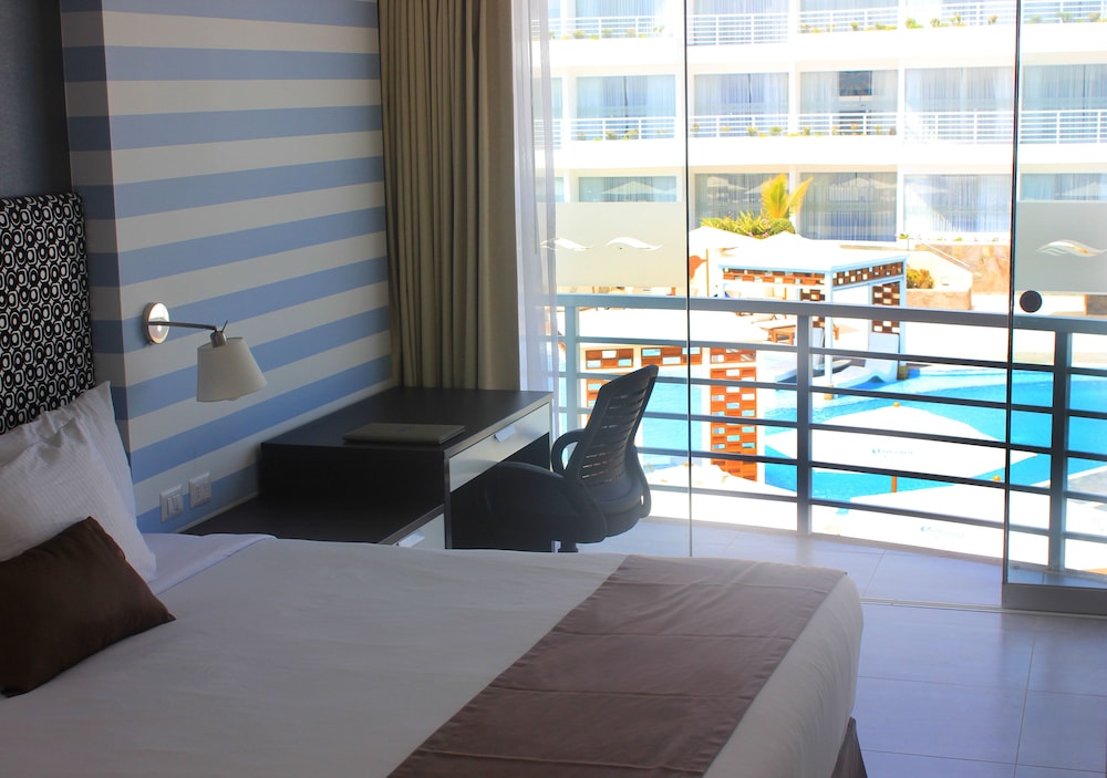 Vpx Hotel 23/50