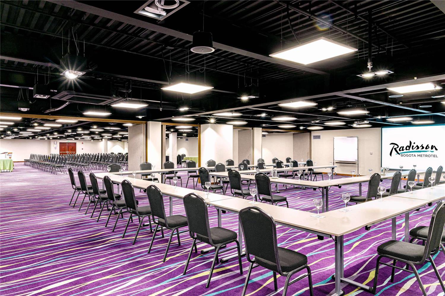 Radisson Bogota Metrotel 24/26