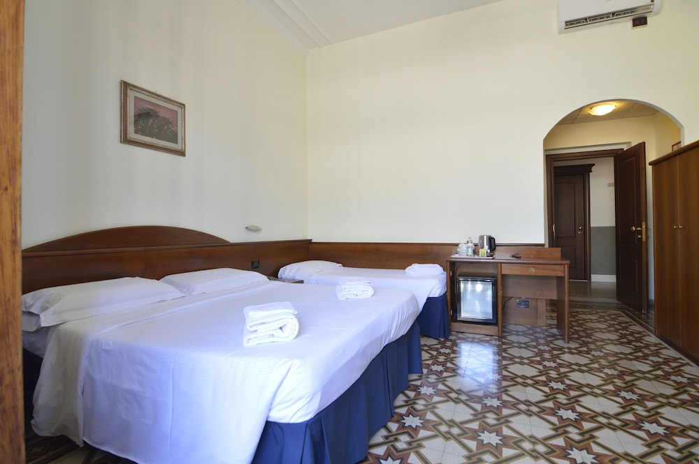 Palazzo Vecchio Hotel 36/72