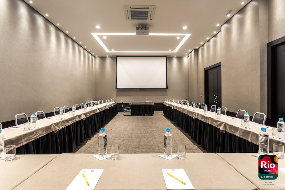 RIO HOTEL BY BOURBON CURITIBA AEROPORTO 35/37