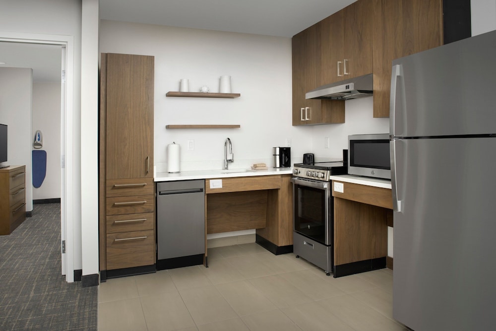 Residence Inn by Marriott Lubbock-University Area 64/72